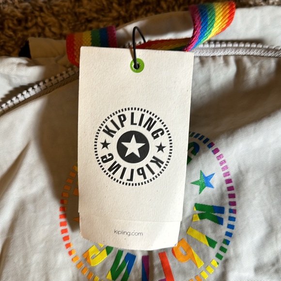 Pride Kiryas Kipling 
Medium Backpack - Picture 8 of 9